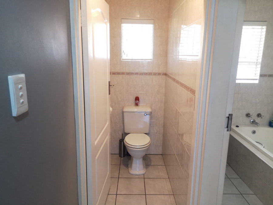 3 Bedroom Property for Sale in Manor Heights Eastern Cape